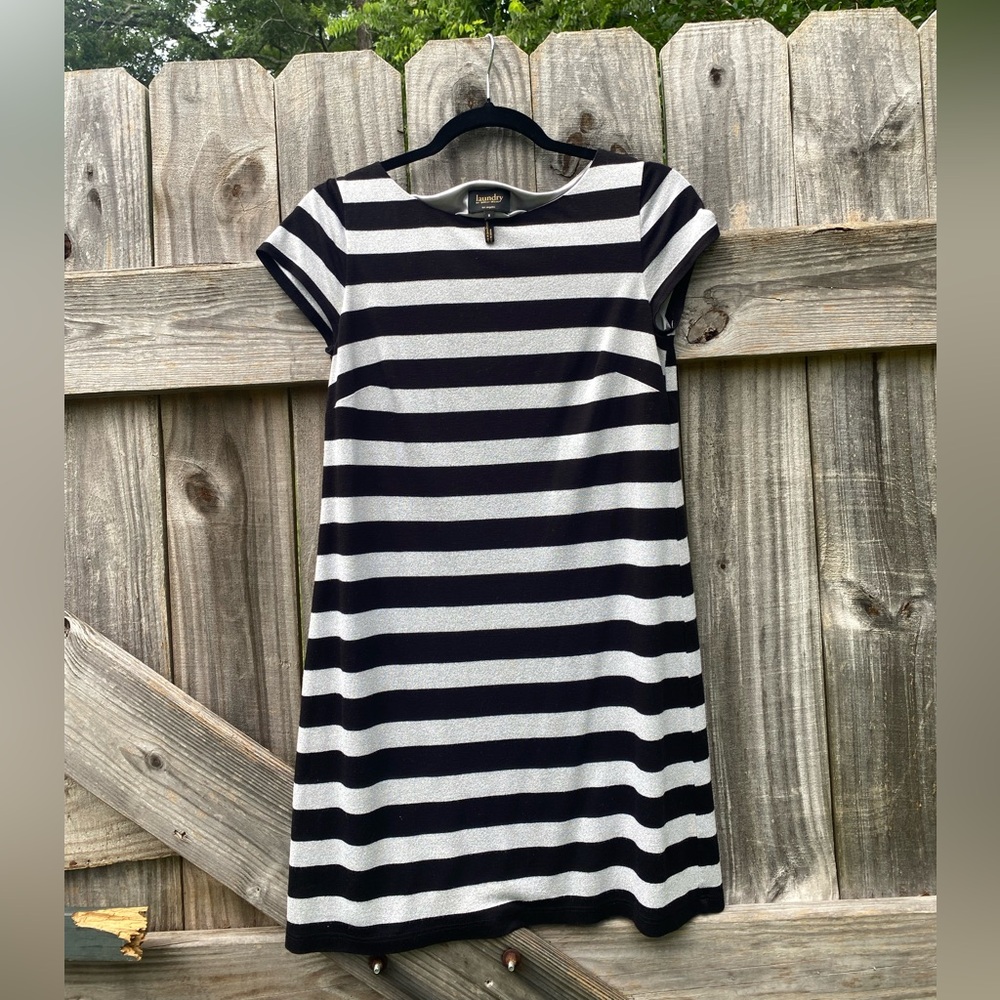 Laundry By Shelli Segal Black and Metallic Gray Striped Mini Dress Size 8
